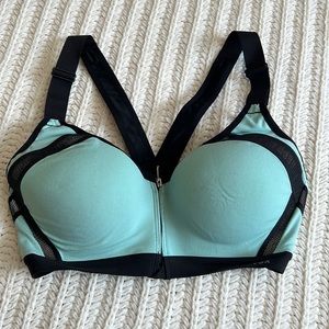 Victorias Secret Front Close Sports Bra